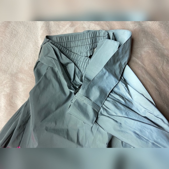 Pants - Picture 7 of 16